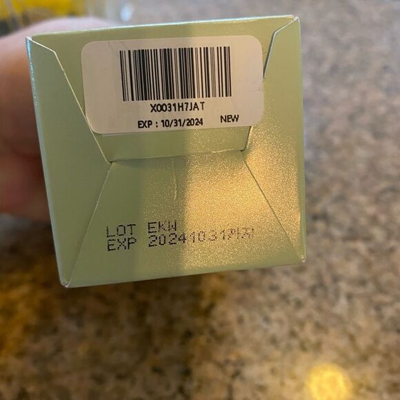 Milk Touch Green Apple Pore Collagen NWT - Picture 7 of 7